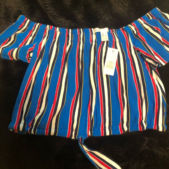 NWT Off-the-shoulder striped top - Picture 2 of 4